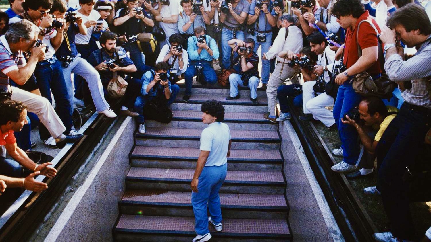 Apertura museo ‘Diego Vive’ dedicato a Maradona a Bagnoli il 24 aprile